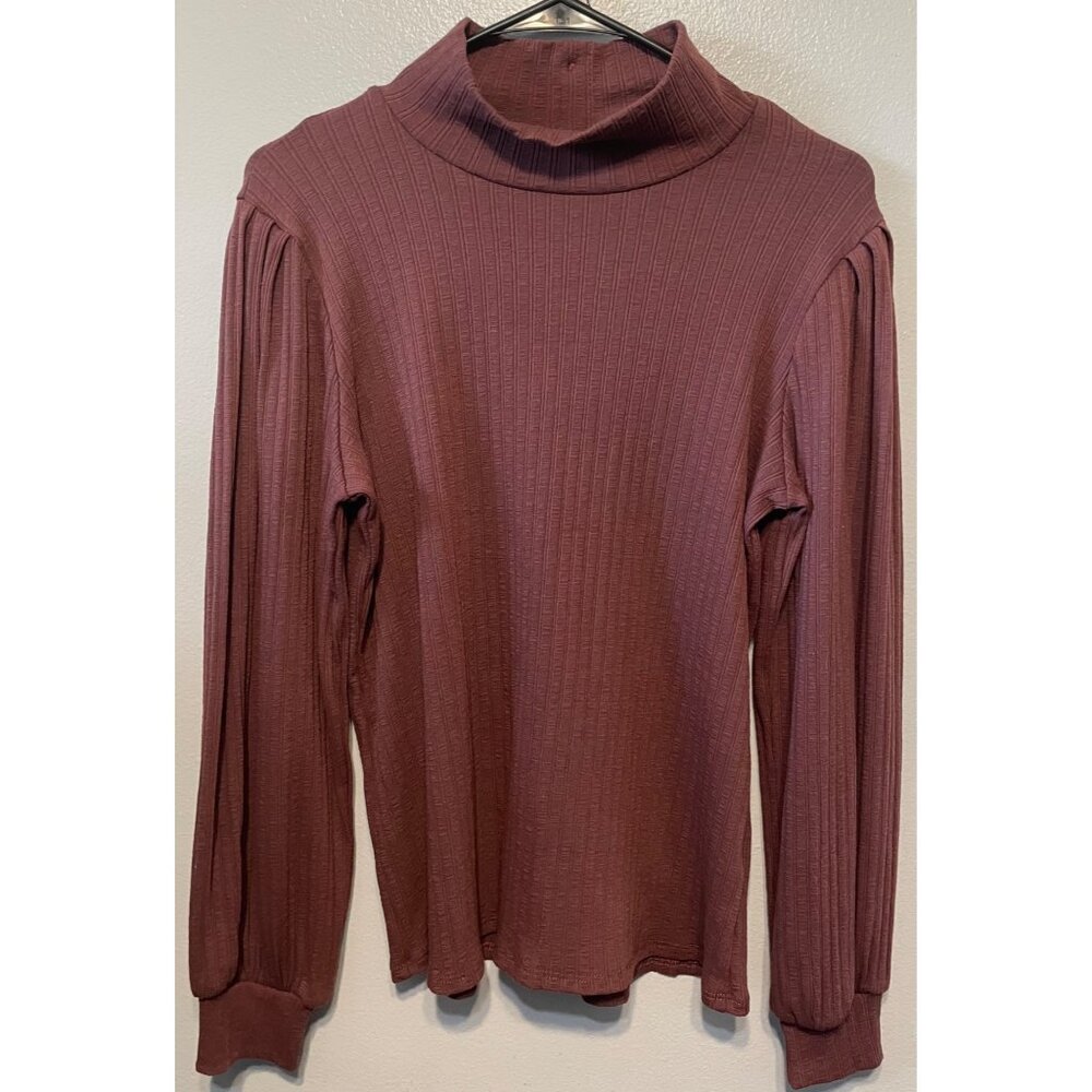 Ginger G Ribbed Mock Neck Top L Burgundy Button Back Long Sleeve Minimalist